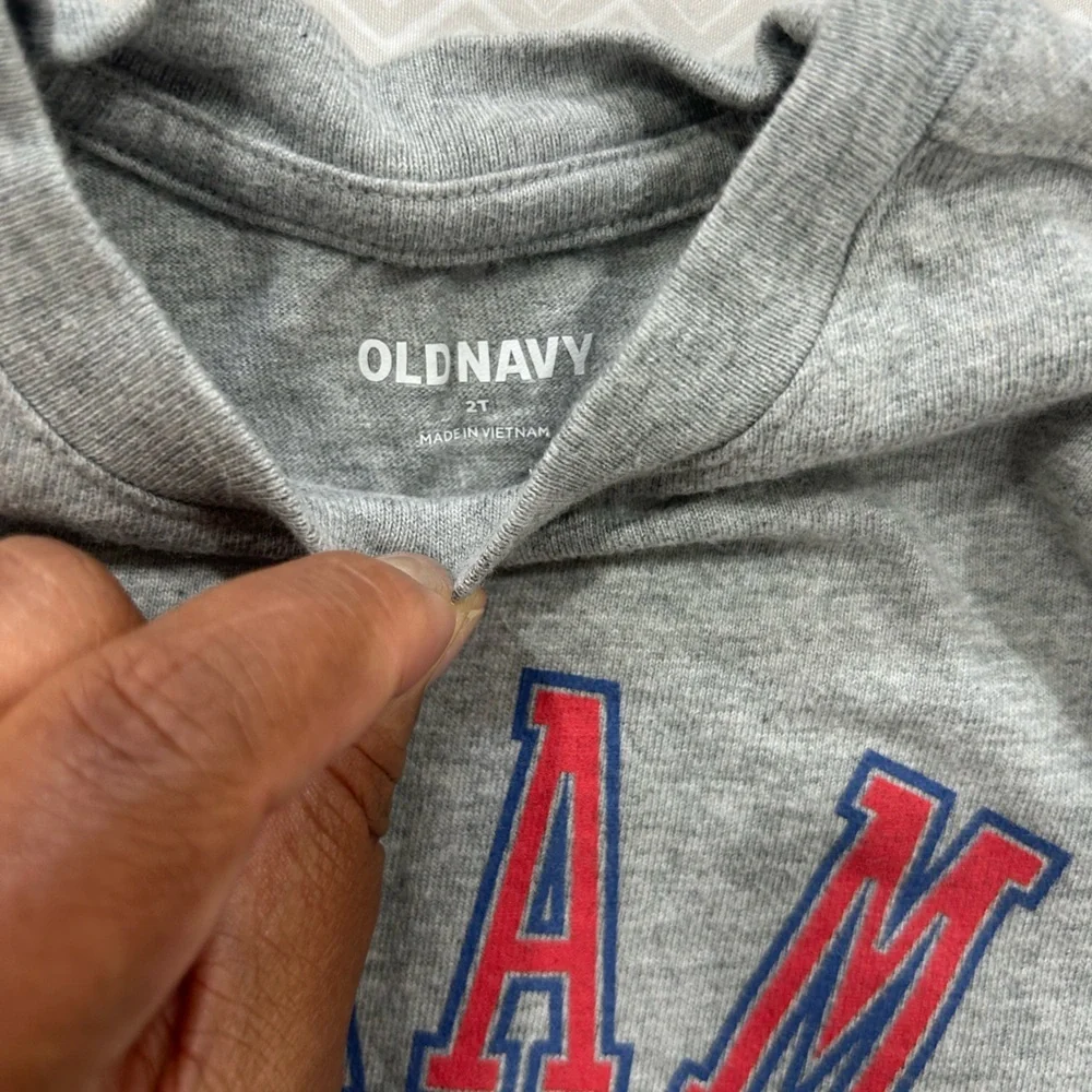 Boys Old Navy Set of 2 Long-sleeve Shirts
